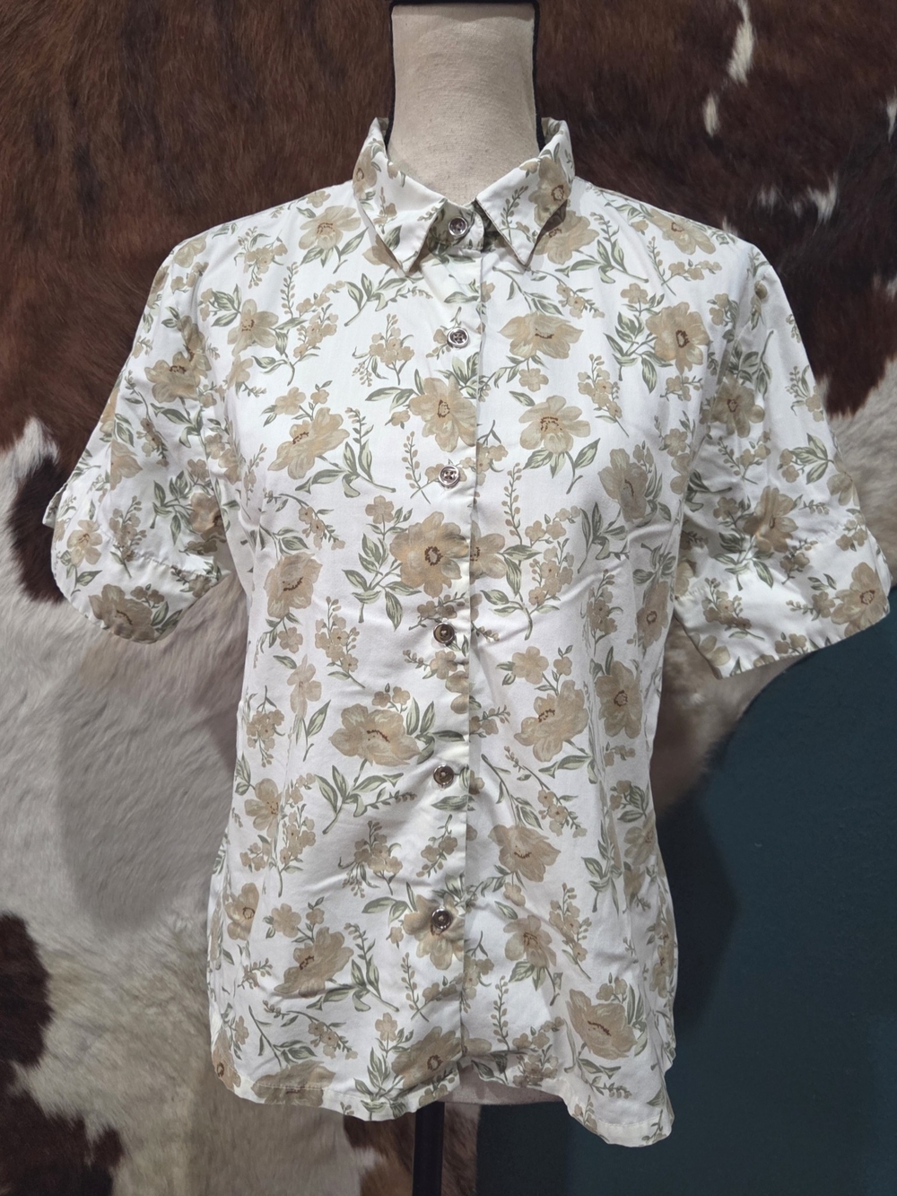 Vintage Bobbie Brooks Cream Floral Button-Down Shirt